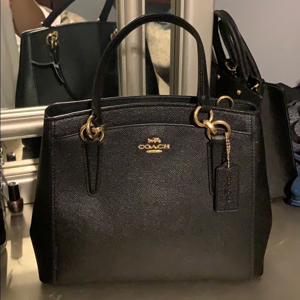 Black medium coach purse